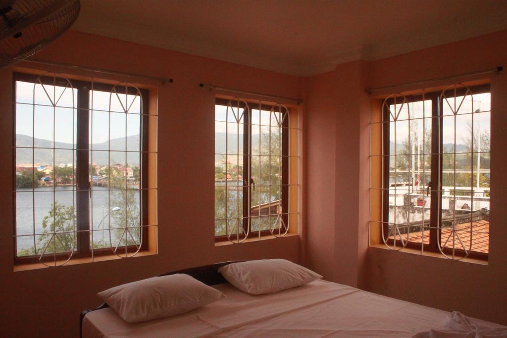 Hotel Good Morning Kampot Exteriér fotografie